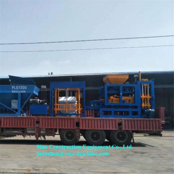 Fully Automatic Cement Block Machine Brick Making Equipment 4 Pcs/Mould