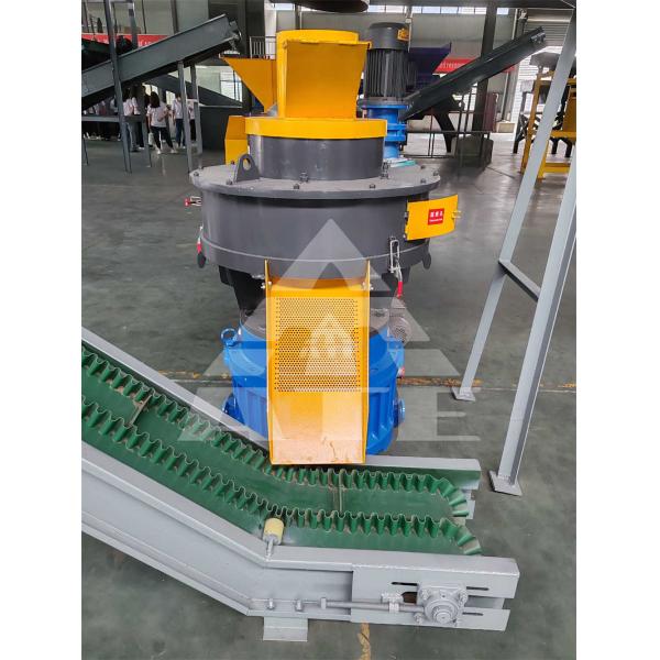 Sawdust Wood Pellet Machine 4TPH-6TPH Biomass Briquette Making Machine