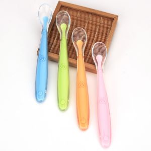 Quality 100 % Food Grade Silicone Baby Squeeze Feeding Spoon Customized Color for sale