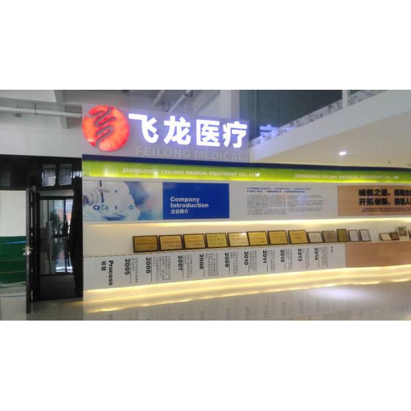 Comfortable Back Decompression Machine High Treatment Effective Rate