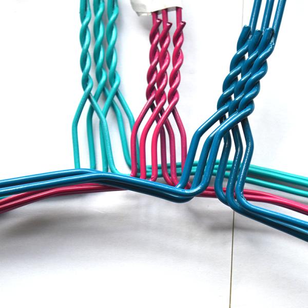 16'' Steel Wire Hangers