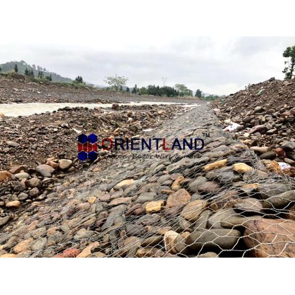 Hot Dipped Galvanized Flexible Gabion Wall Baskets For Stream Bed Drain