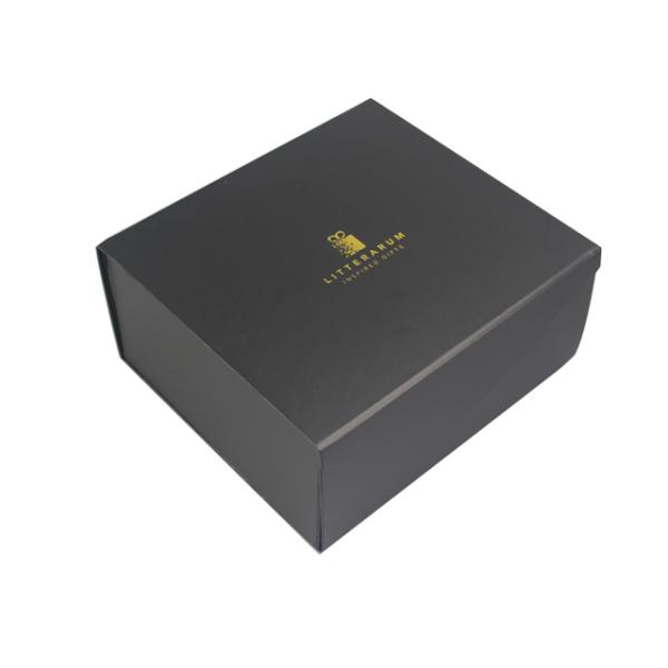 Luxury Matte Black Magnetic Folding Hot Foil Logo Apparel Custom Clothing Boxes Packaging Box
