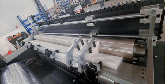 JIGUO TC-760S Automatic Servo Window Patching Machine,Max. sheet size (mm):760*850,Min. sheet size (mm):100*150,Max. Working Speed :≤ 30000s/h (Depend