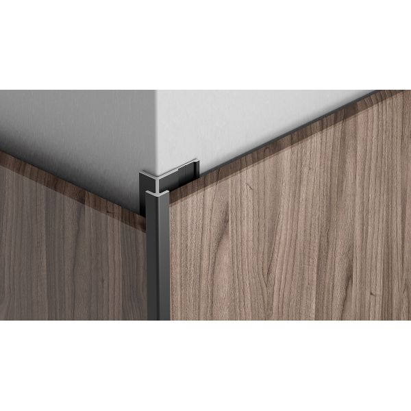 Automatic anodizing production line in operation