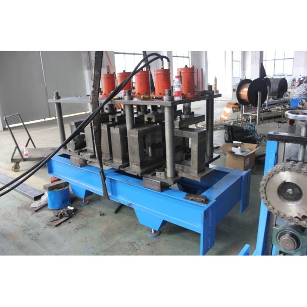 C Purlin Cold Roll Forming Machine With Auto Punching / Cutting