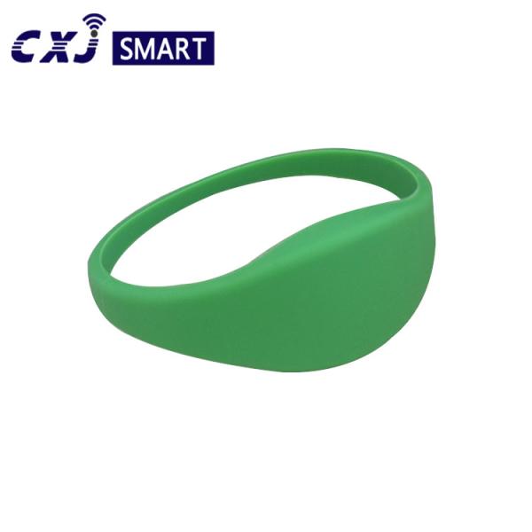 Waterproof RFID NFC Bracelet , NFC Silicone Wristbands For Access Control