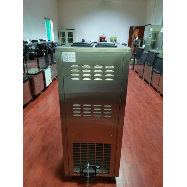 110-220V/50-60Hz Soft Serve Ice Cream Maker Machine 3 Flavors Commercial Ice Cream Making Machines for Food Beverage Shops