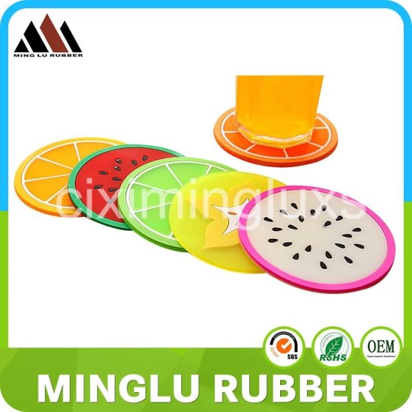 Natural Rubber Round Drink Coasters Modern Style Pattern Design