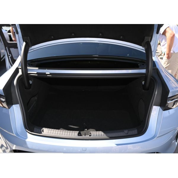 BYD Plug In Hybrid 5 Seater Sedan Vehicle Automobile Black White