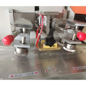 ISO9001 Hardware Packing Machine 180bags/min Forming Filling Sealing