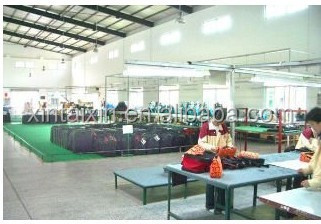 Customize Polyester Folding Picnic Mat Soft Beach Blanket Moisture Proof