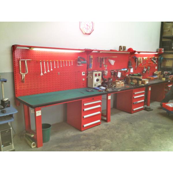 Powder Coating Industrial Workbenches