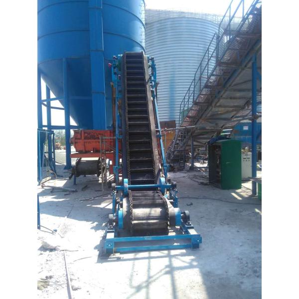 11-84 m3/h Sidewall Belt Conveyor Inclined Bucket Conveyor For Bulk Material