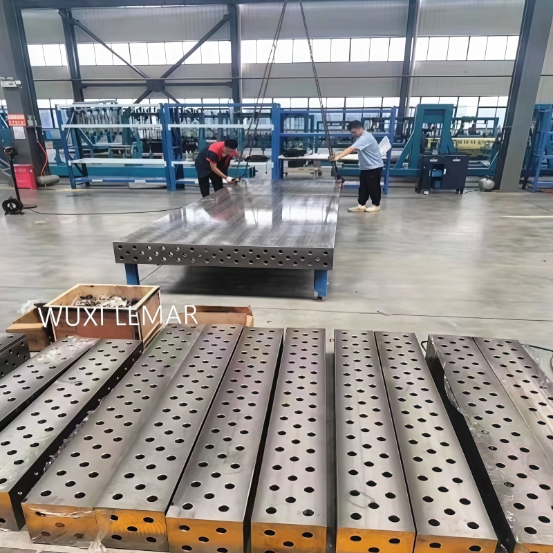 Flexible Splicing D28 3D Welding Table For Extra Large Metal Component Welding