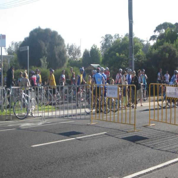 Galvanized Crowd Control Fence