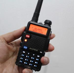 Quality baofeng uv 5r two way radio uv-5r dual band walkie talkie vhf/uhf transceiver for sale