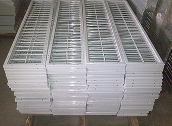 8ft X 4ft 3/4'' Holes 12 Gauge 3m Welded Wire Panels