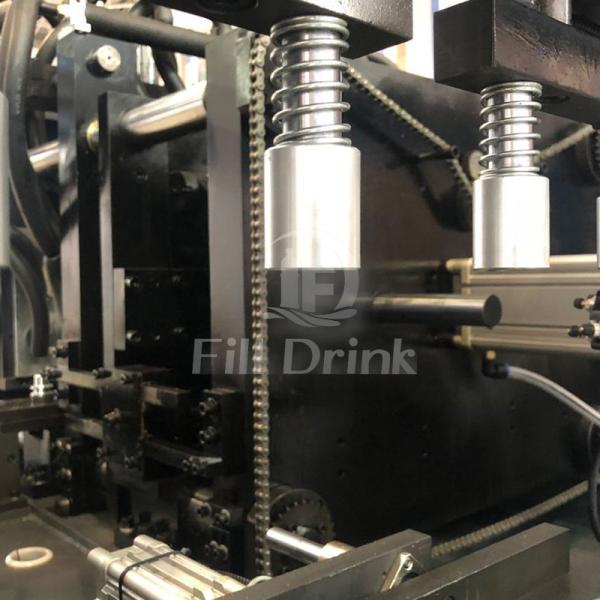 Automatic 6 Cavity PET Bottle Blowing Machine 0-2000ml Beverage