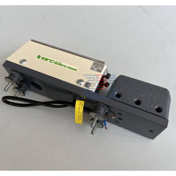 CA-L150AG Sanki Straight Linear Vibrating Feeder Electromagnetic Direct Vibration