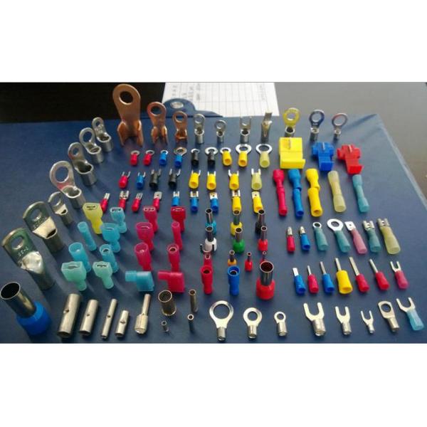 Insulating terminal