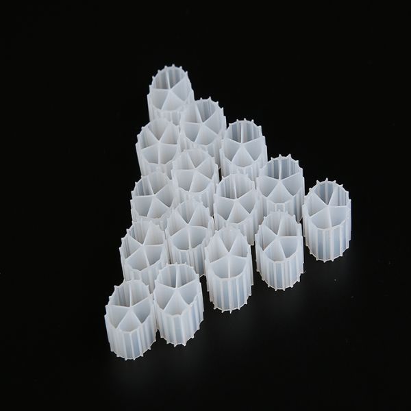 White Color Floating Filter Media With Virgin HDPE Material For Sewage Treatment