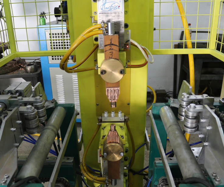 BIS Fixing Rail MF DC Welding Machine 16 Meter Automatic Feeder for Rail Support System
