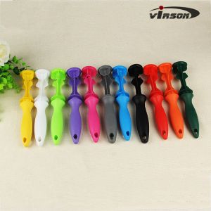 Plastic Lint Roller Vertical Carved Handle