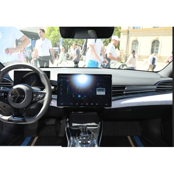 BYD Plug In Hybrid 5 Seater Sedan Vehicle Automobile Black White