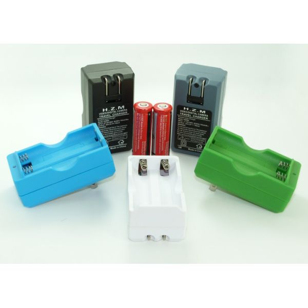 2 Bays 4.2 V Battery Charger Battery Lithium Charger AC100-240V Input Voltage