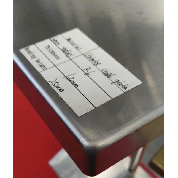 Steeel Panel / Box Angle Forming CNC Corner Former Machine Bending 90 Degree Angle