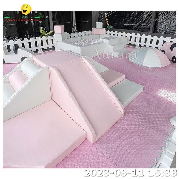 Soft Play Indoor Playground Customized Kids Play Set Outdoor Inflatable Bouncers