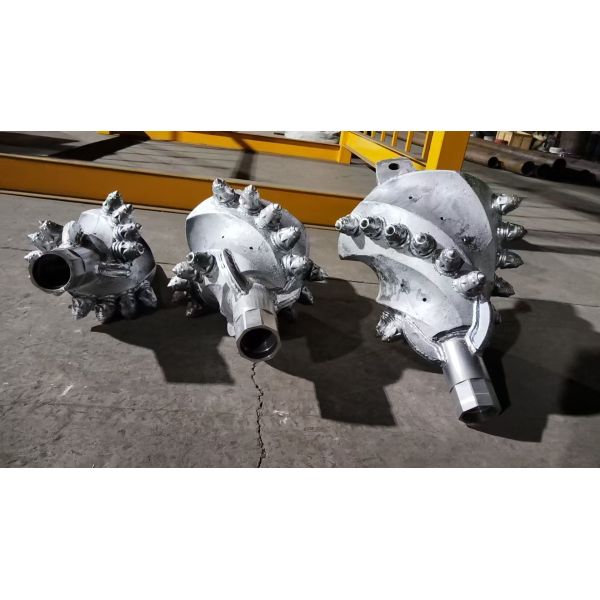 back reamer, extrusion back reamer, tunnel back reamer, pilot guide bit, guide plate, puller, transfer case, connect