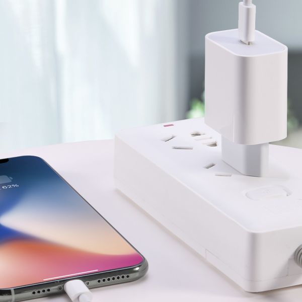 20W PD USB Type C Quick Charger Adapter For iPhone 11 Pro XR X Xs Max 12 Mini Fast PD charger port Travel Wall