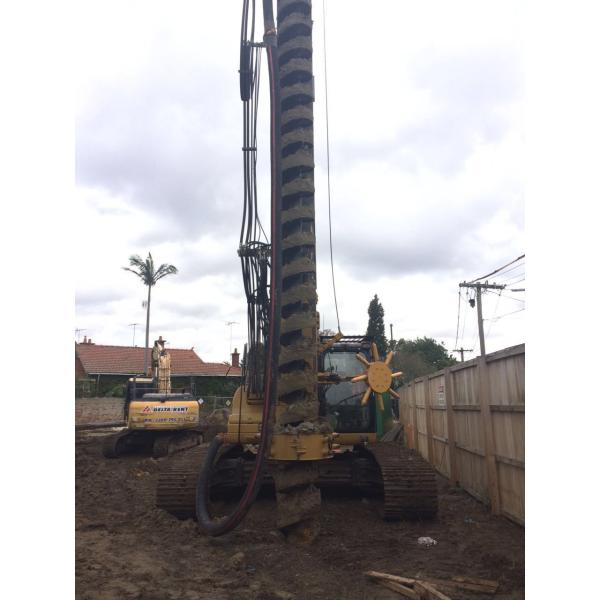 150 kN.m Torque Bored Pile Equipment , CFA Anchoring Rotary Bored Piling Machinery KR150M