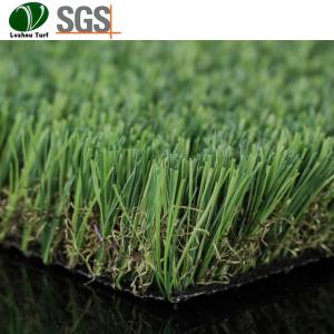China Green Garden Grass Rug Indoor Landscaping Anti Ultraviolet Permeable Water on sale
