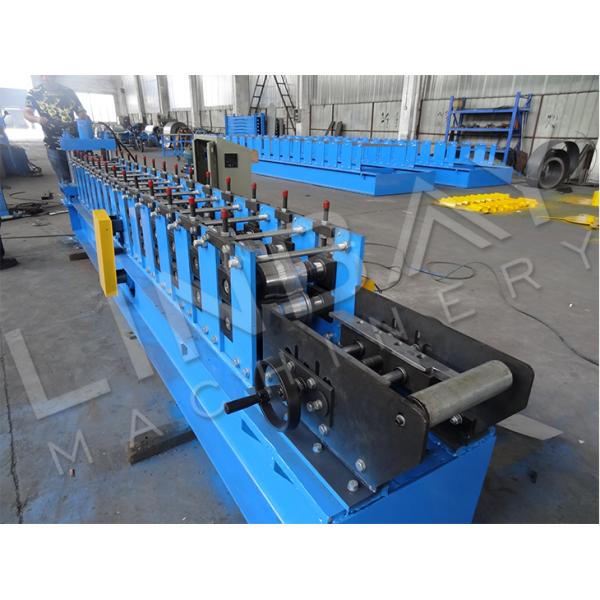Wind Resistant Shutter Door Rolling Machine Chain Drive With Hydraulic Cut
