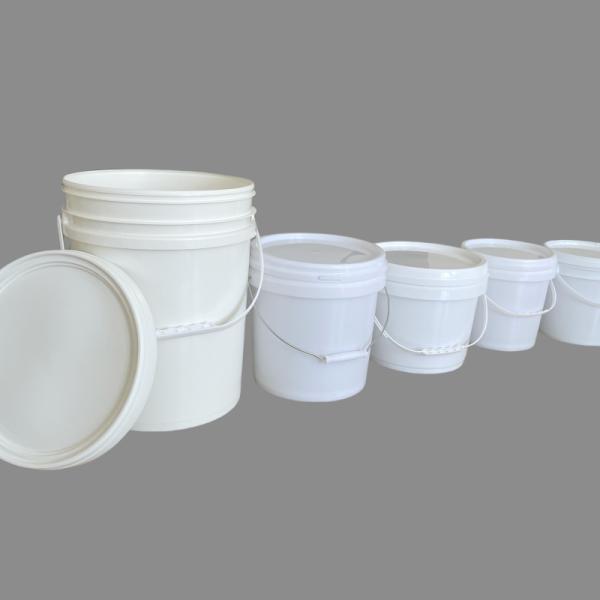 20L Plastic Pail with Easy-Opening Nozzle Lid Durable and Versatile Design