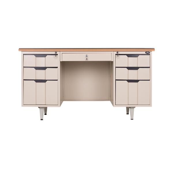 Wooden Desktop 1.2 MM Thick Metal Frame Steel Computer Table