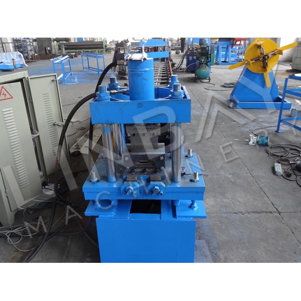 Wind Resistant Shutter Door Rolling Machine Chain Drive With Hydraulic Cut