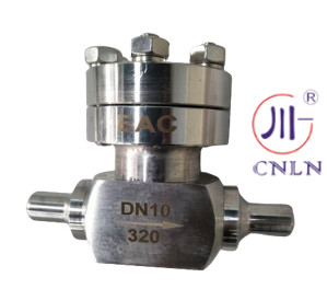 Cryogenic Breakaway Valve , Flange Connection , Threaded Connection -196~+80 ℃ For LNG LOX LIN LAR LCO2