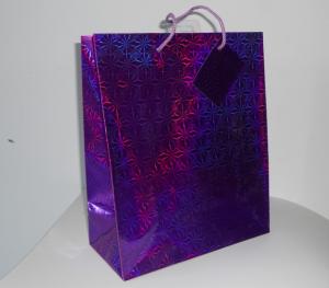 China holographic lamination gift bag fashion xmas gift package paper bag on sale