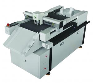 China Platen Conveying Flatbed Digital Cutter Machine Auto Cut on sale