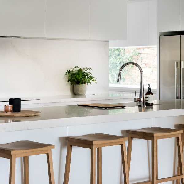 ABS Adjustable Leg Lacquer Kitchen Cabinet With Drawer Slides