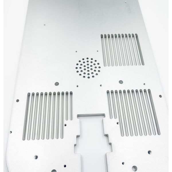 Aluminum Alloy Back CNC Machining Cover Sandblasting Oxidation One-Stop Service