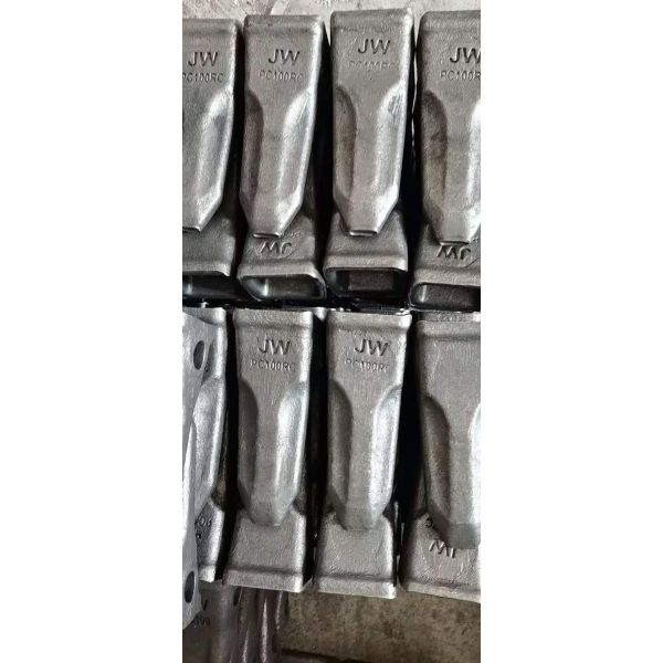 Forged Excavator Bucket Parts Teeth and Adaptor For EX100-2 Max Jaw Opening 500