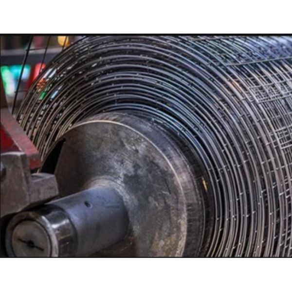 ASTM Standard Galvanised Welded Wire Fence Mesh Rolls 3fts 4fts Width