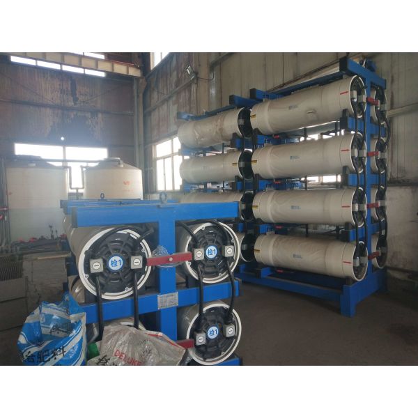 Porous Materials Waste Water Filtration System Intercepting Impurity Particles