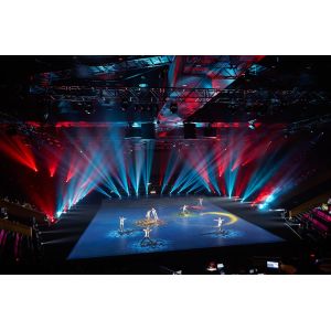 Reusable 3D Holographic Projection System HoloGauze Screen Mesh Screen For Stage
