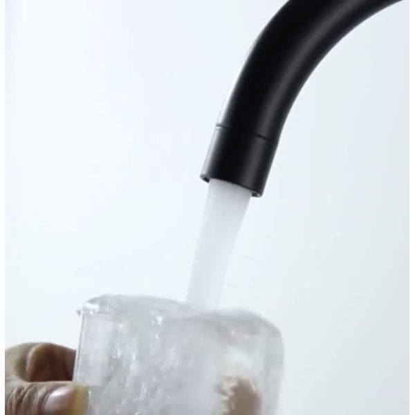 Black Baking Varnish Cold SUS304 Hot Water Kitchen Faucet